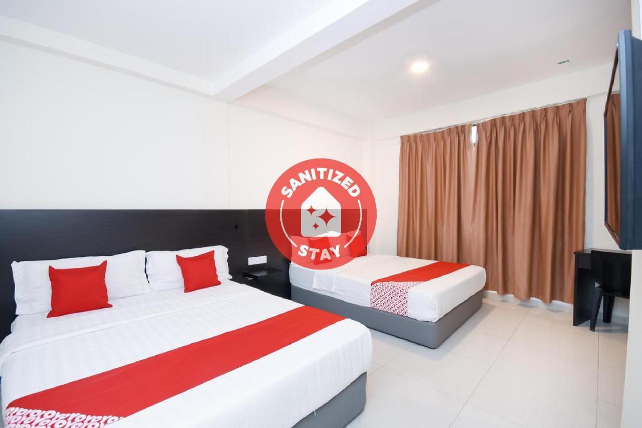 Kenyalang Suite Miri Exterior photo