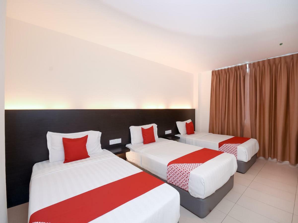 Kenyalang Suite Miri Exterior photo